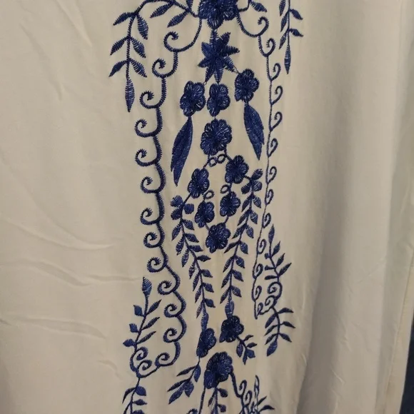 Embroidered Blue And White Cover Up - Picture 12 of 13